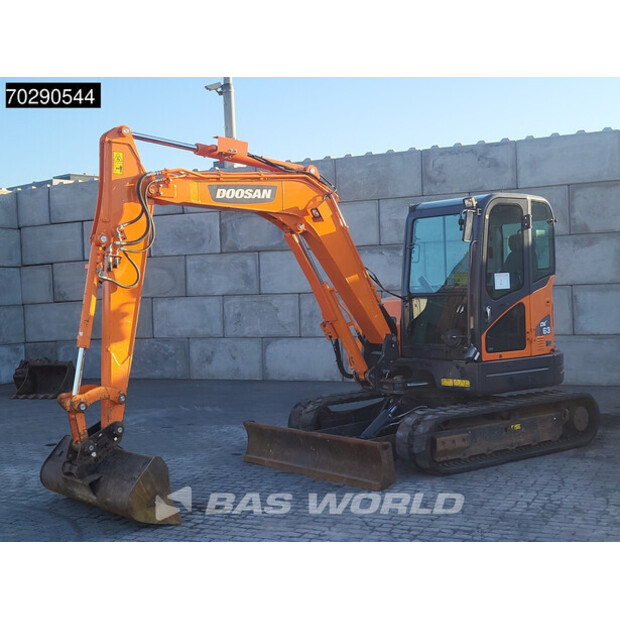 2020 Doosan DX63-3-41633577