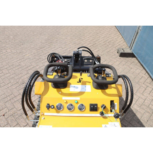 2025 Infront YF380-41634034