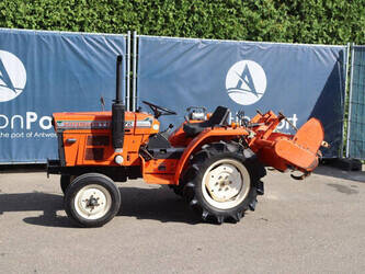 Image de TRACTEURS Hinomoto C172