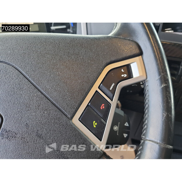 2020 Renault T520-41635001
