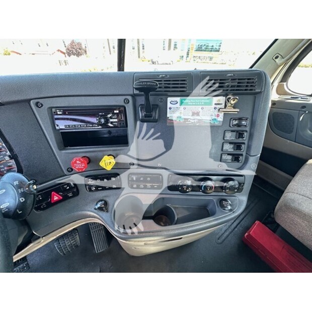 2018 فريتلاينر CASCADIA 125-41635315