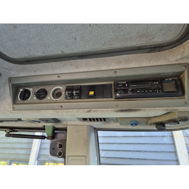 1997 فندت-41639256