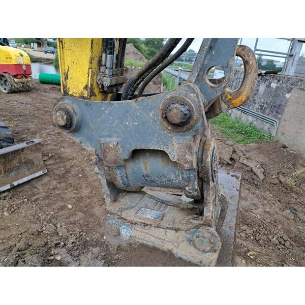 2018 WACKER NEUSON ET65-41642525