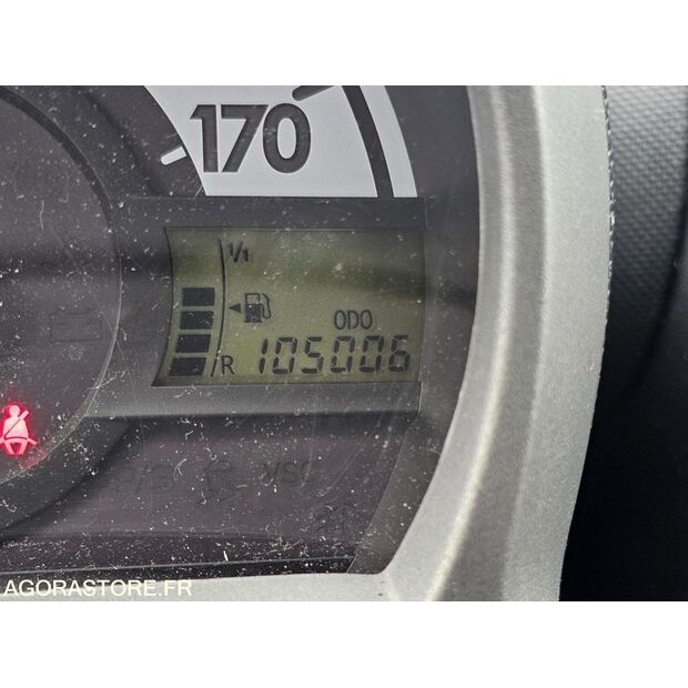 2013 Peugeot 107-41648182
