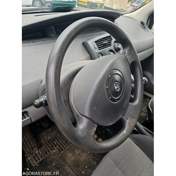 2003 Renault Megane-41648262