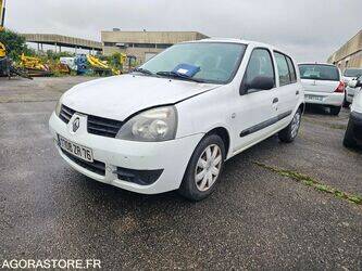 صورة ل سيارات 2007 رينو Clio للبيع في فرنسا