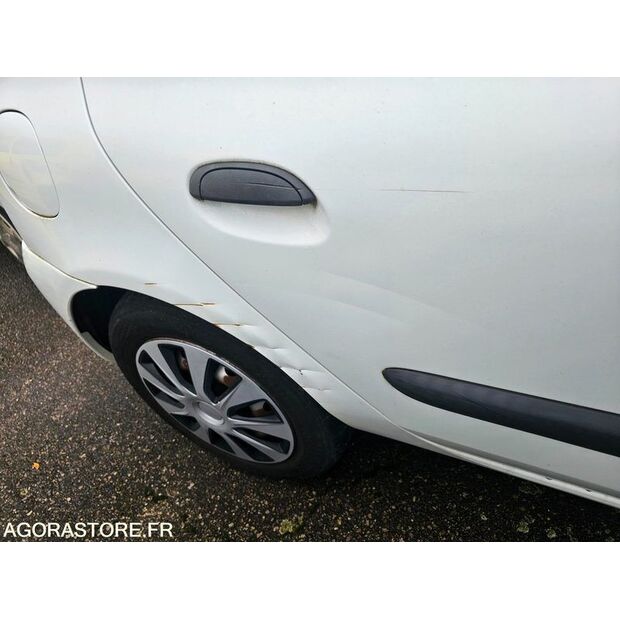 2007 رينو Clio-41648436