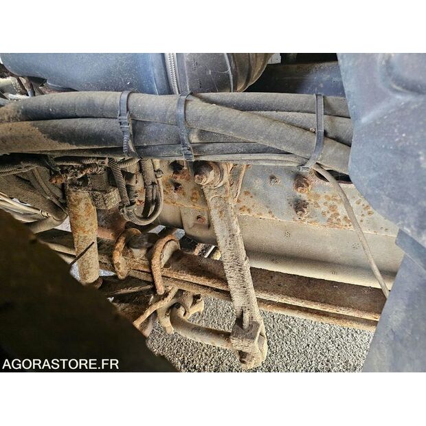 2004 Renault PREMIUM-41648474