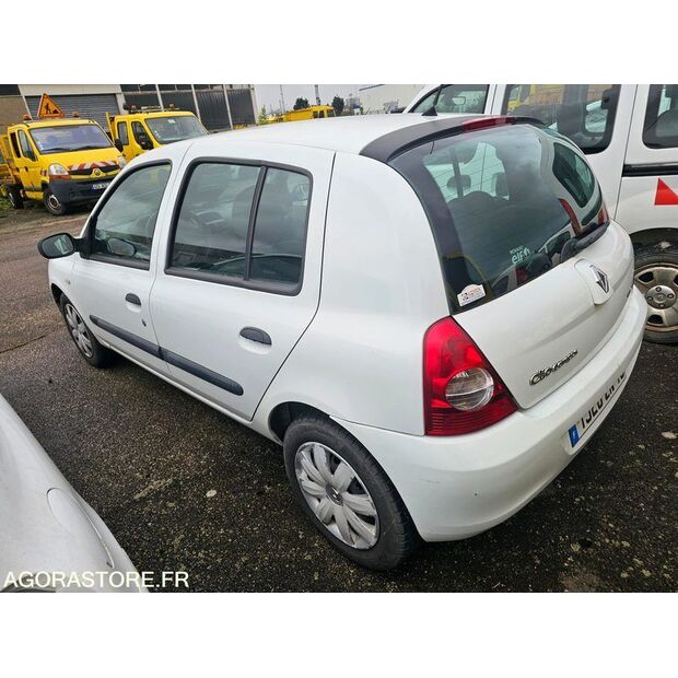 2007 Renault Clio-41648511
