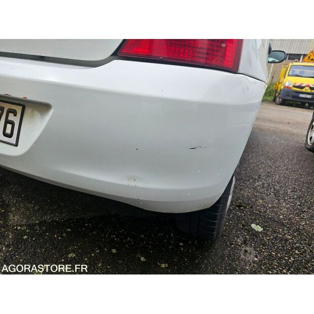 2007 Renault Clio-41648529
