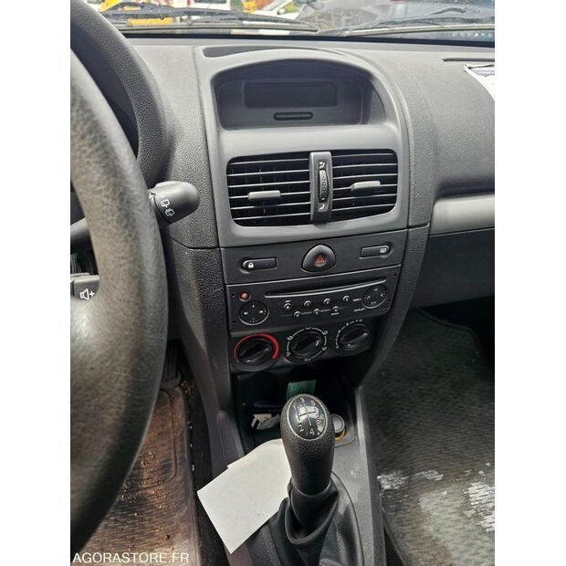 2008 Renault Clio-41648539