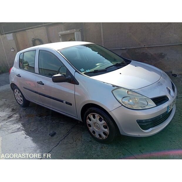 2005 رينو Clio-41648557