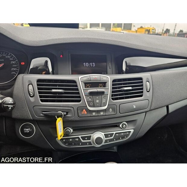 2013 Renault Laguna-41648574