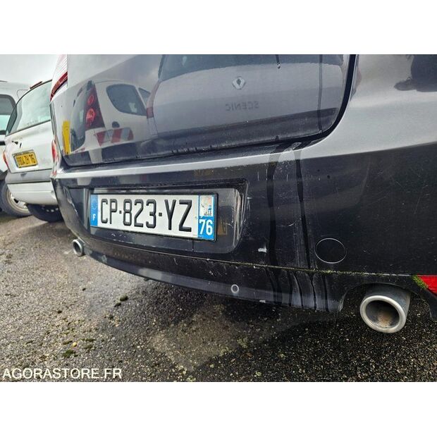 2013 Renault Laguna-41648590