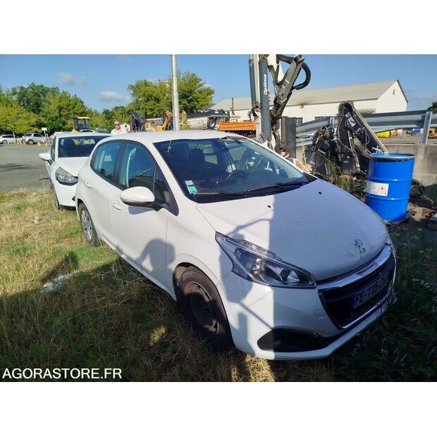 2019 Peugeot 208-41648715