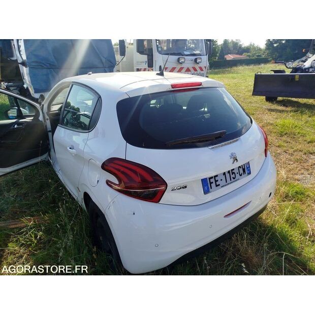 2019 Peugeot 208-41648717
