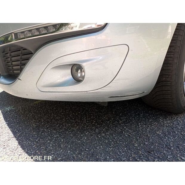 2016 Peugeot 308-41648737