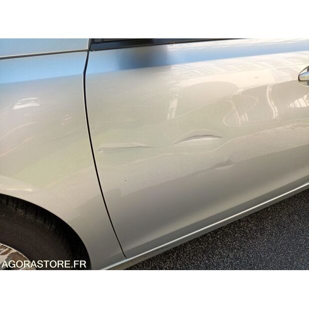 2016 Peugeot 308-41648738