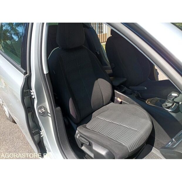 2016 Peugeot 308-41648755