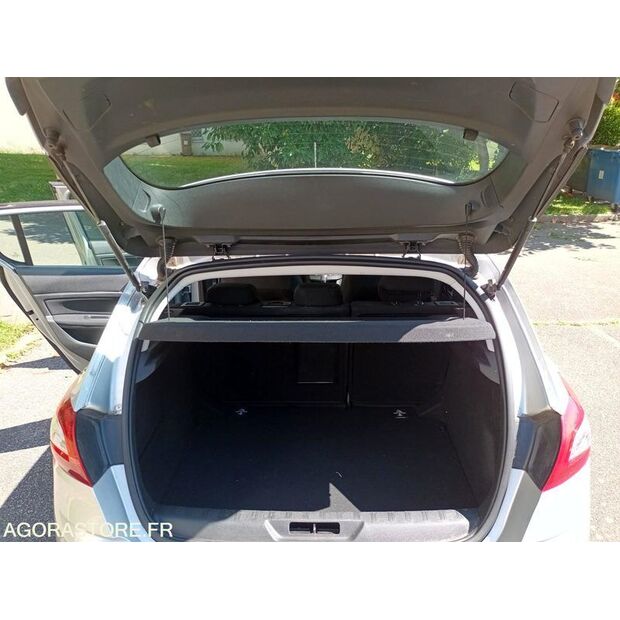 2016 Peugeot 308-41648762