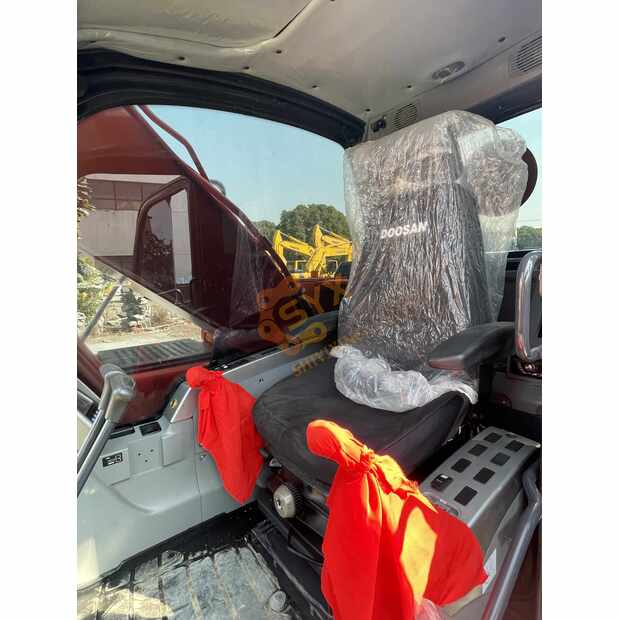 2022 Doosan DX225-41649033