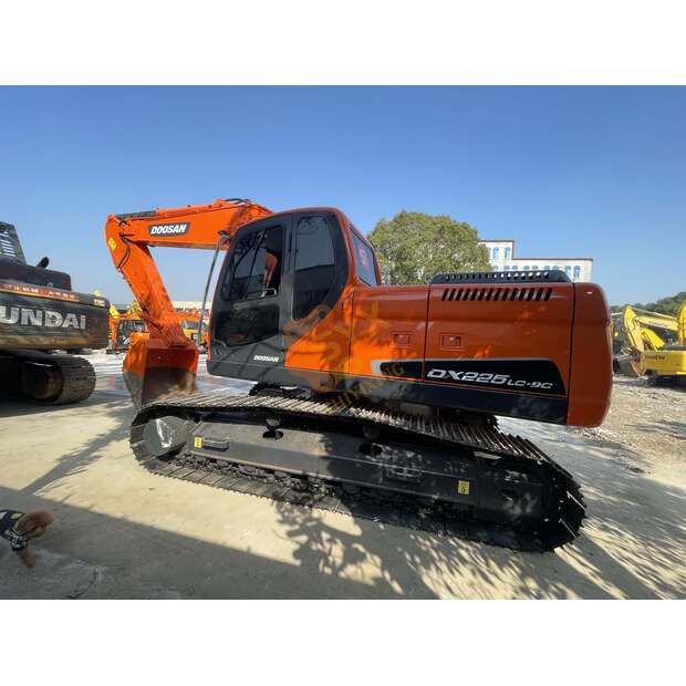2022 Doosan DX225-41649039