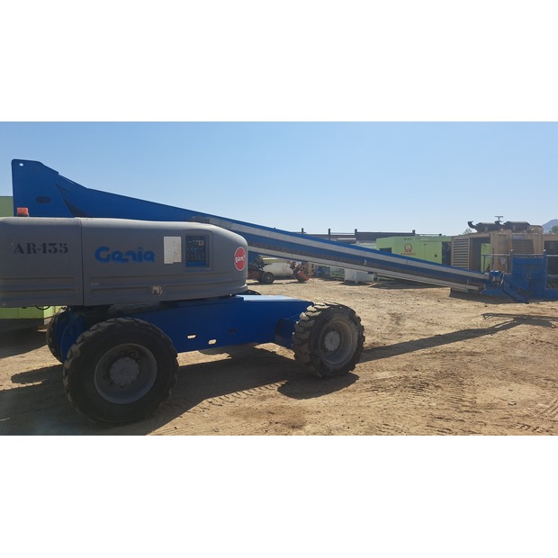 2002 Genie S-85-4WD 4X4-41649260