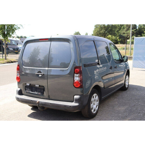 2013 بيجو PARTNER-41650857