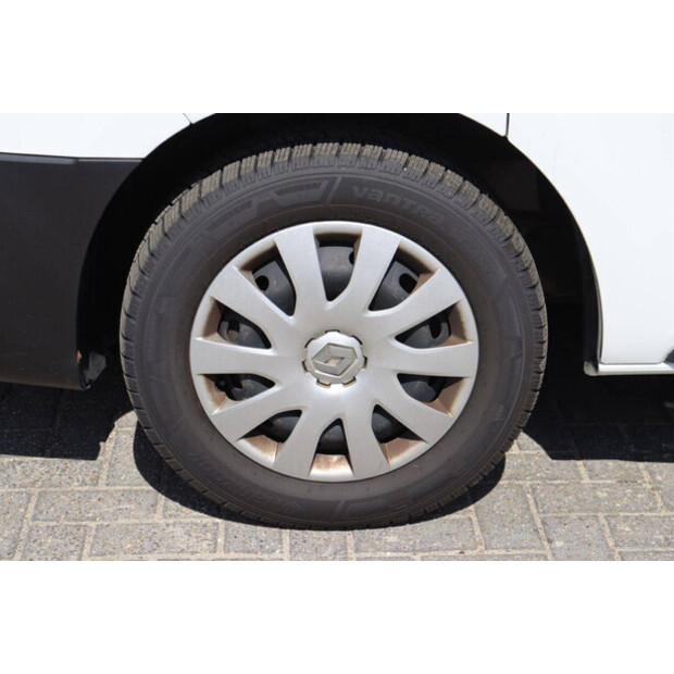 2018 رينو Trafic-41650914