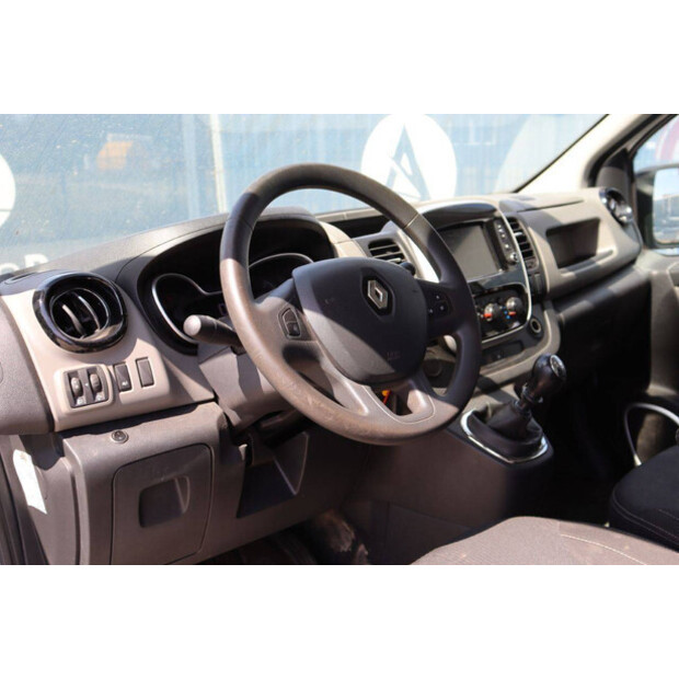 2018 رينو Trafic-41650924