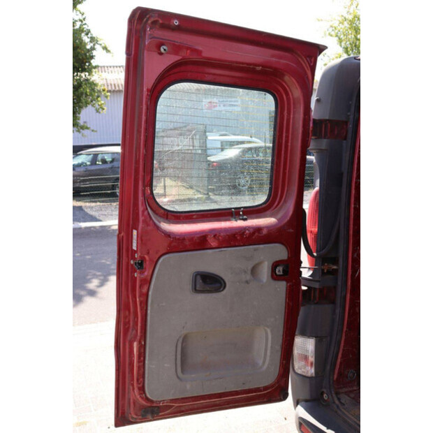 2006 نيسان Primastar-41650997
