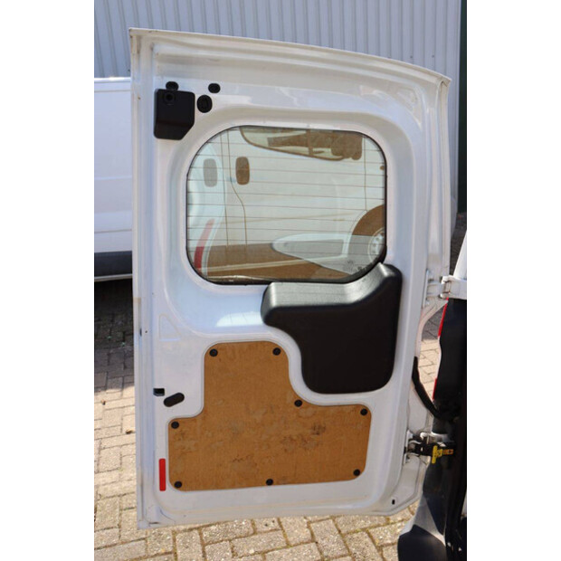 2017 فورد Transit Courier-41651080