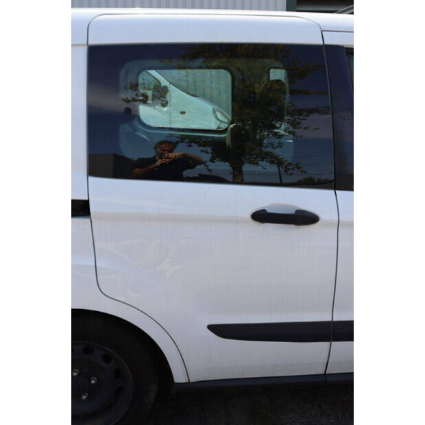 2017 فورد Transit Courier-41651084