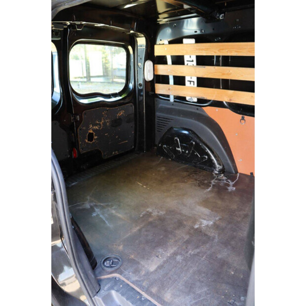 2017 رينو Kangoo-41651262