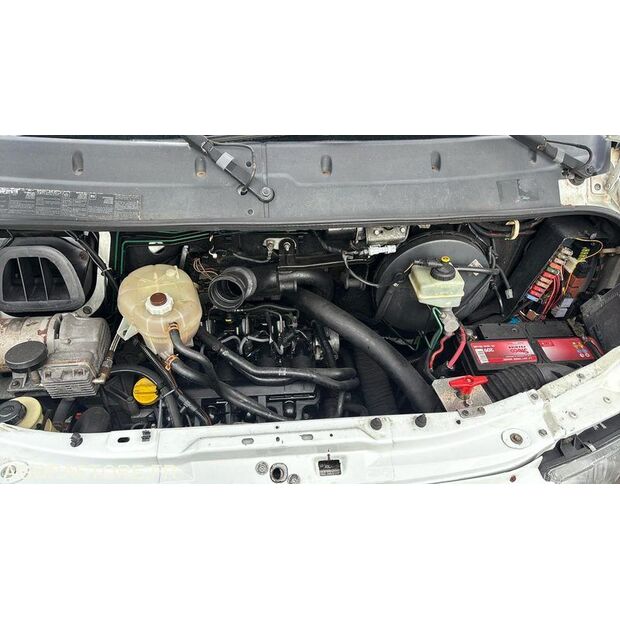 Renault Master-41664338
