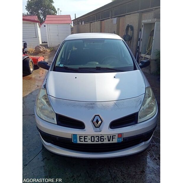 2005 رينو Clio-41664847