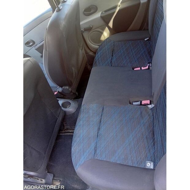 2005 رينو Clio-41664850