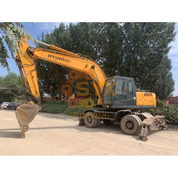 2024 Hyundai 210W-7-41664959