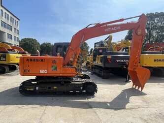 صورة ل حفارات 2022 هيتاشى EX120