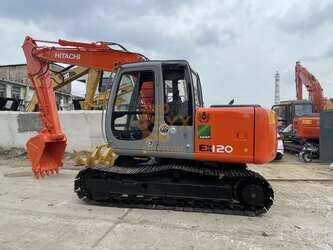 صورة ل حفارات 2023 هيتاشى EX120