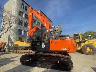 صورة ل معدات البناء 2022 هيتاشى ZX160