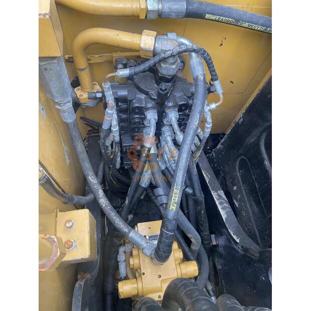 2022 Hitachi ZX200-3-41667758