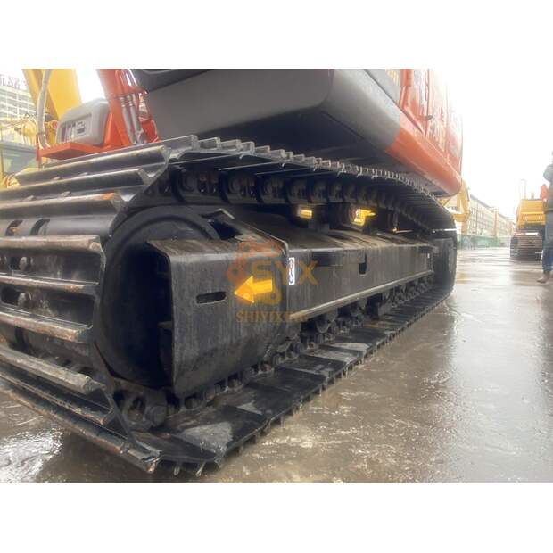 2021 Hitachi ZX200-41667863