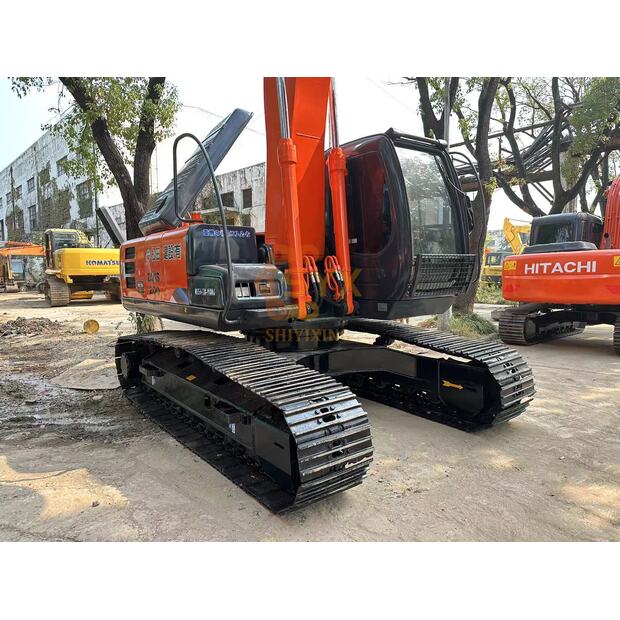 2022 Hitachi ZX200-41667878