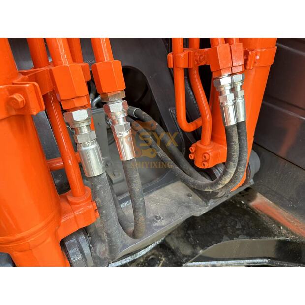 2022 Hitachi ZX200-41667883