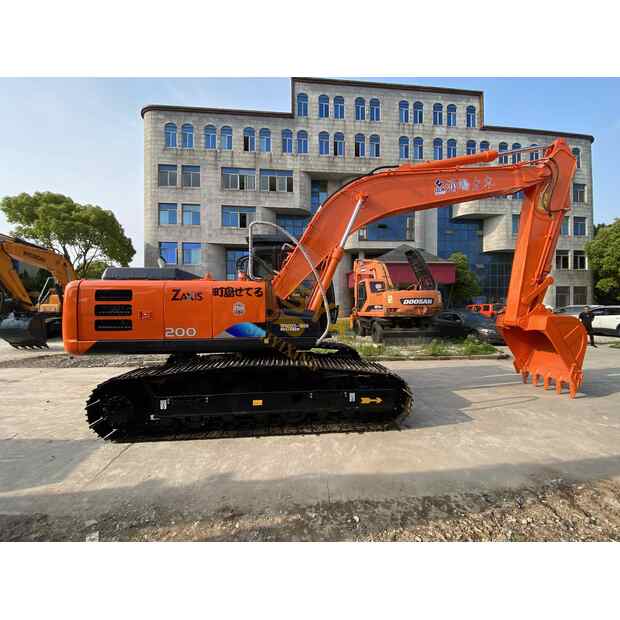 2021 Hitachi ZX200-41667908