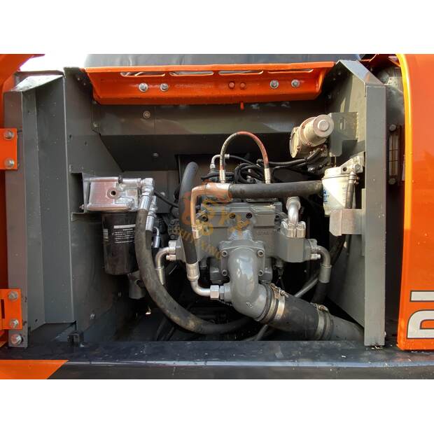 2021 Hitachi ZX200-41667916