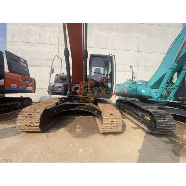 2021 هيتاشى ZX240-3-41668027