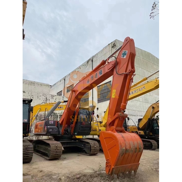 2021 Hitachi ZX240-3G-41668071