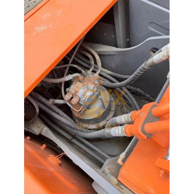 2021 Hitachi ZX240-3G-41668076
